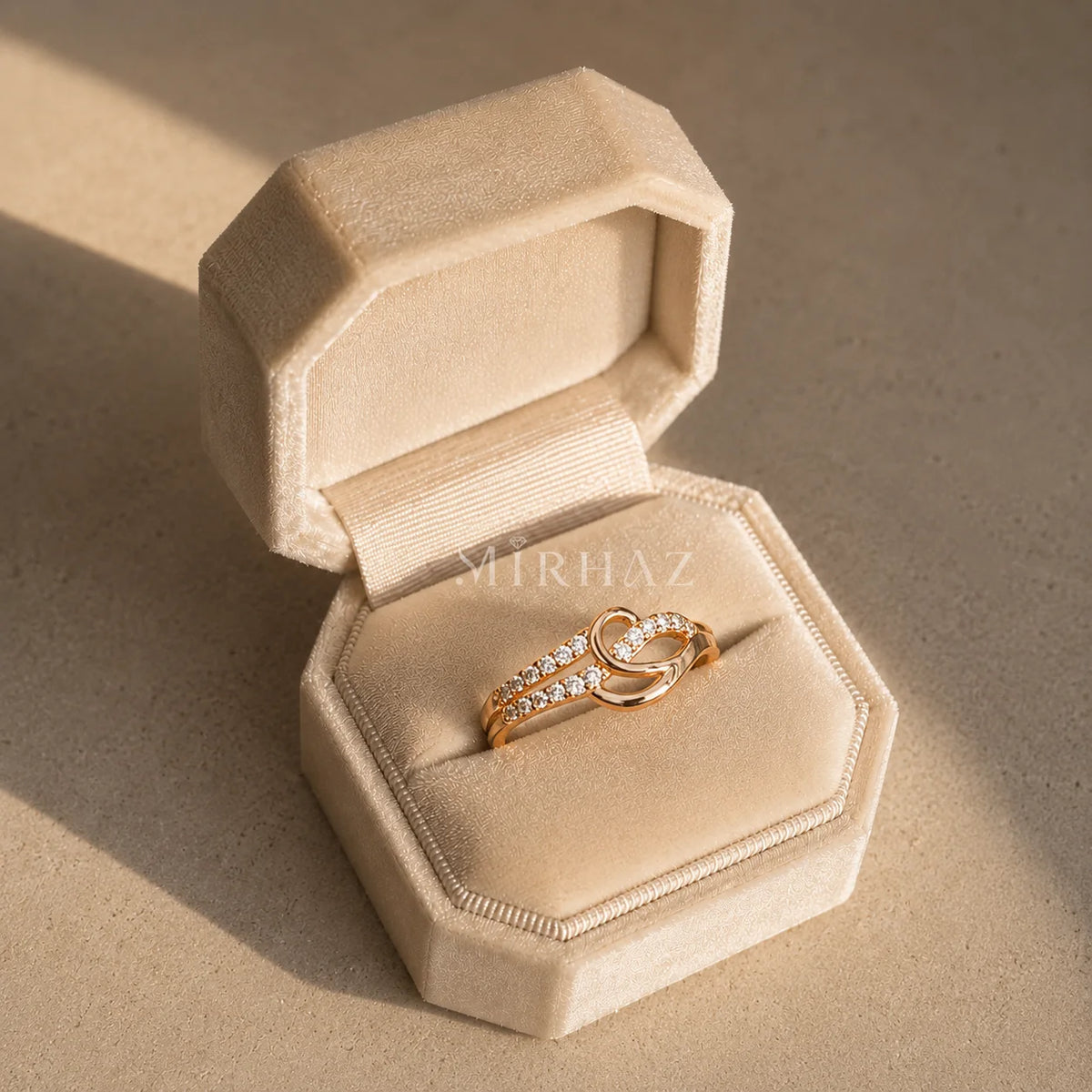 Eternal Knot Ring