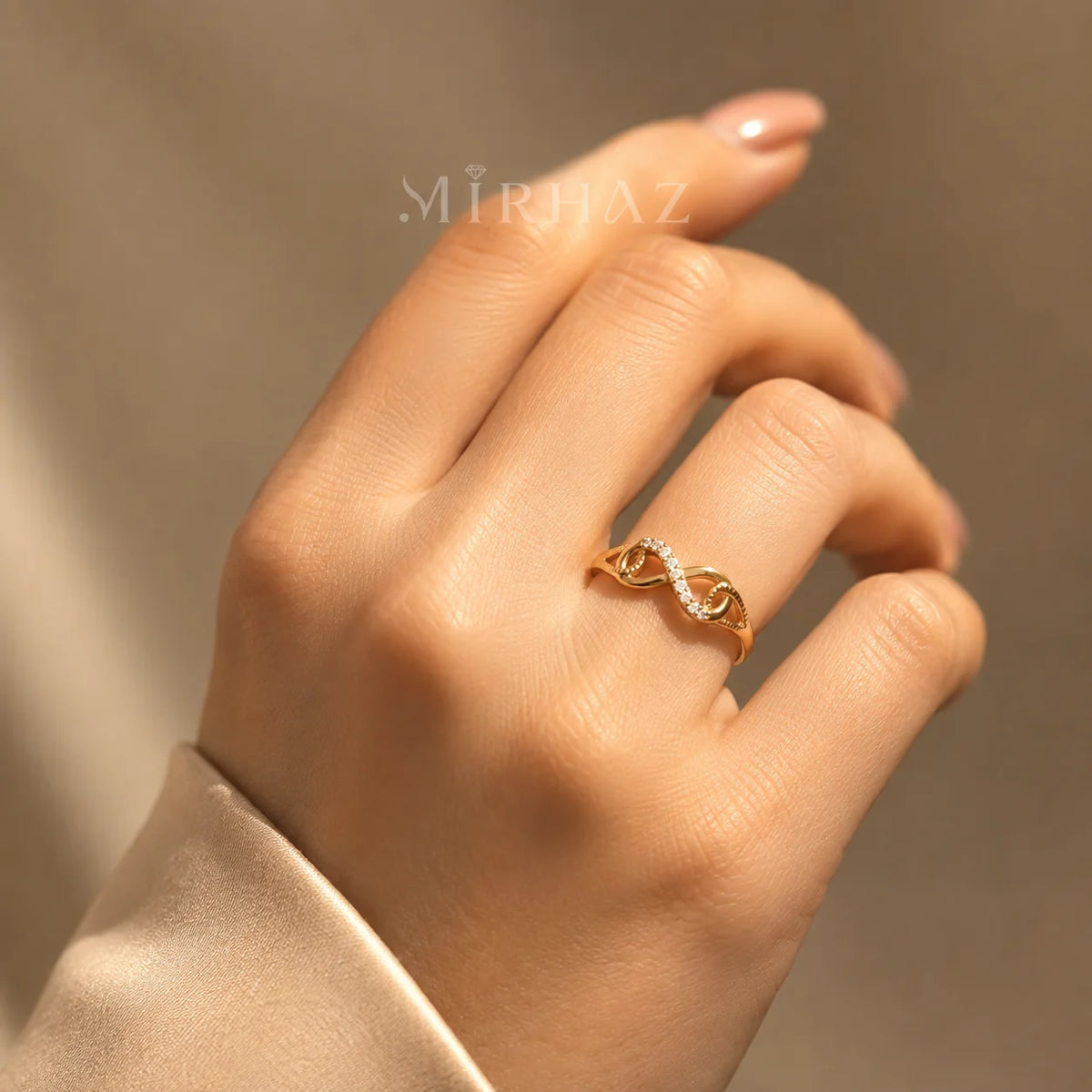 Twisted Infinity Ring